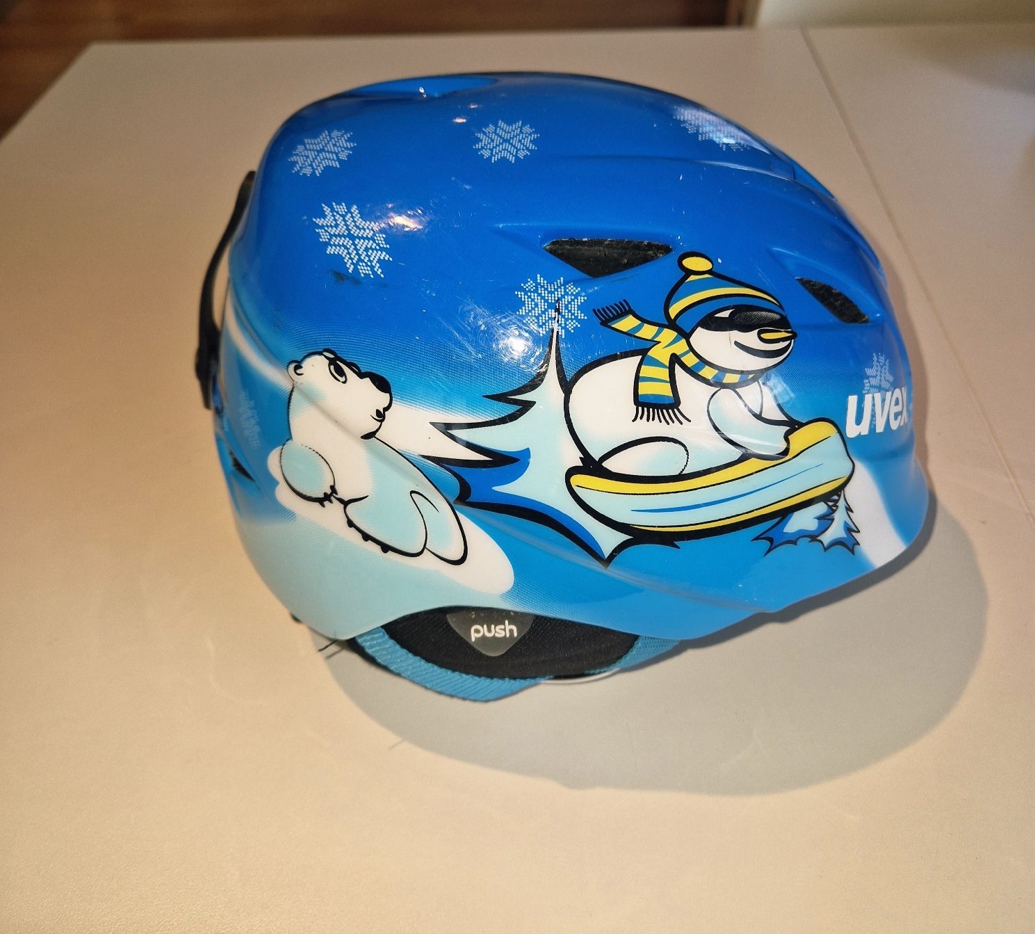 Uvex Caschi: Uvex Kinder Skihelm 46-50cm – Usato da Stüsslingen venduto da white_angel86 1