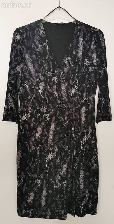 Esprit Vestiti: Robe Esprit Noire Marbré – Nuovo (secondo la descrizione) da Penthalaz venduto da Cortis