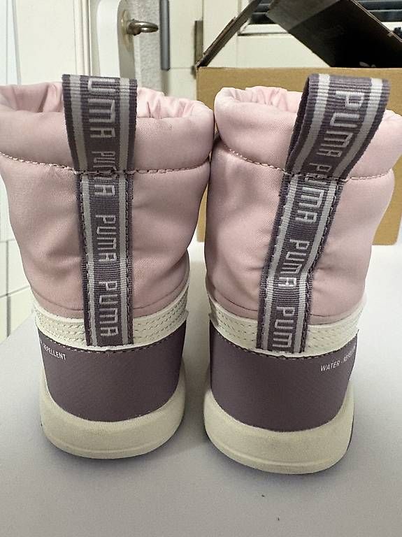 Puma Scarpe per ragazze: Puma Stiefel Gr.21 – Nuovo (secondo la descrizione) da Pfungen venduto da FloretaK 2
