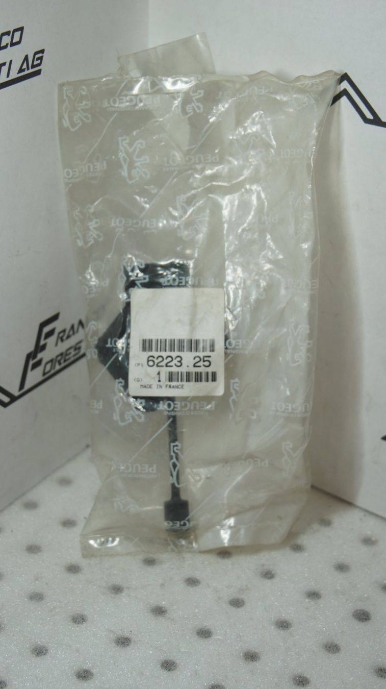 Peugeot Tutti pezzi di ricambio auto: Peugeot 309 Halter Scheinwerfer 622325 – Nuovo (secondo la descrizione) da Ermenswil venduto da Garage-Foresti 2