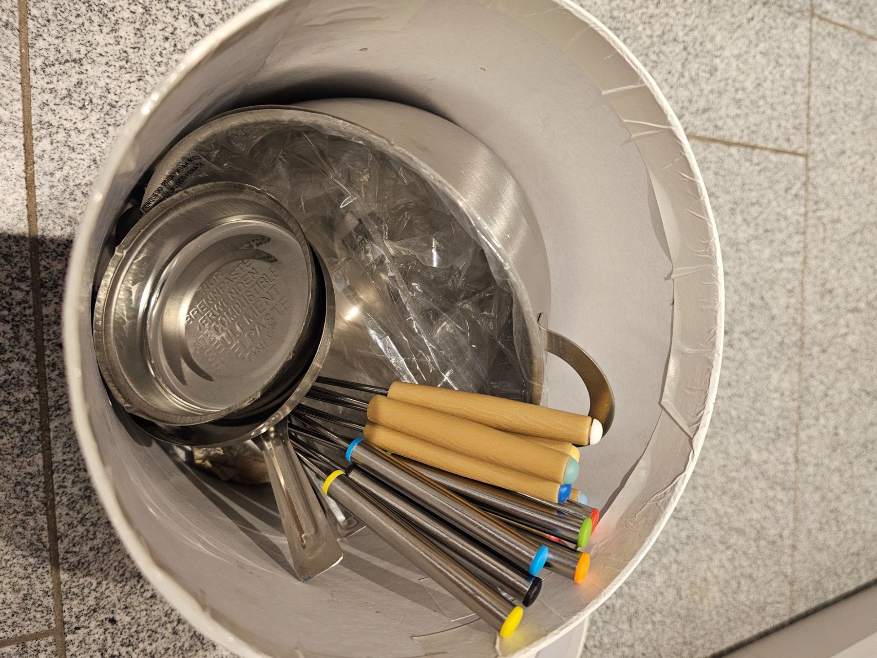 Elettrodomestici da cucina: Fondue Set 11-teilig Edelstahl – Usato da Widnau venduto da iri_7jfb 2