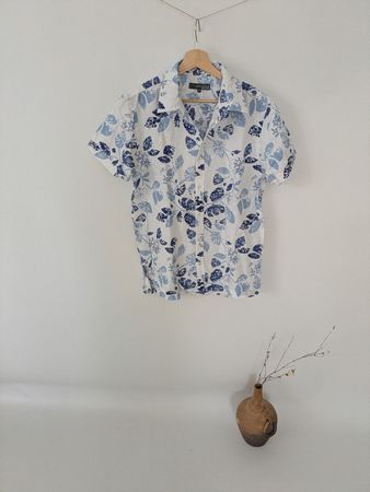 Herren Hemd M, 100% Leinen, Blumenmuster, Weiss/Blau
