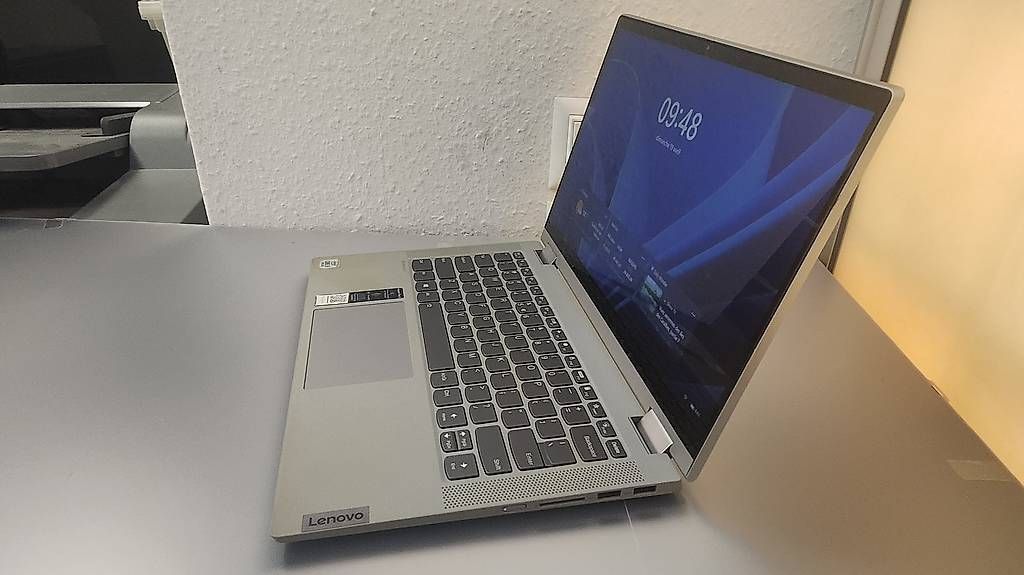 Portables: LENOVO-IDEA IdeaPad Flex 5 Intel® Core i5 10th Gen, – D'occasion à Donneloye par ire_767q 2