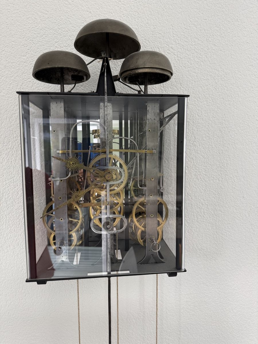 Orologi da terra & Orologi da parete: Alte Skelett Comptoise Pendeluhr mit einer Plexiglashülle – Usato da Reinach BL venduto da Piper57