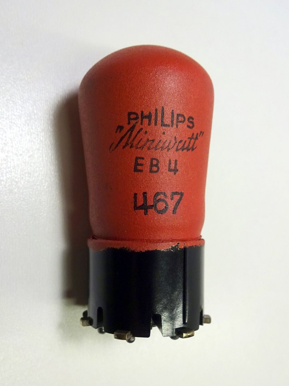Composants électroniques: PHILIPS EB4 – Neuf (Voir description) à Wettingen par Xtra0