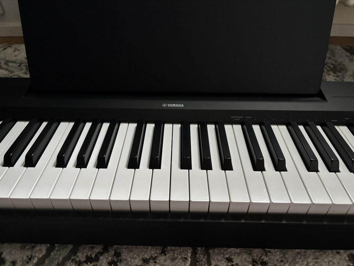 Yamaha Musikinstrumente: Piano Yamaha P145 – Neu (gemäss Beschreibung) aus Paudex von abo_j5f7 3