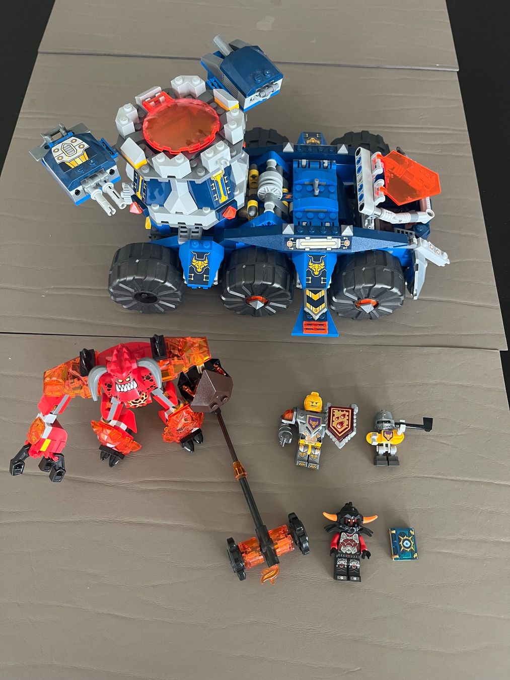 Lego Baukästen: LEGO Nexo Knights 70322 – Gebraucht aus zug von Daniil23 5