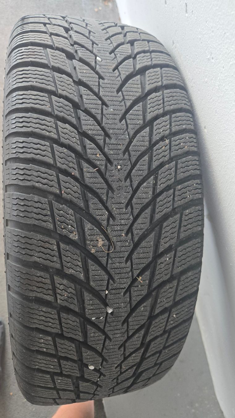 Nokian Pneus & Roues: Winterräder – D'occasion à Fällanden par Buzios123 1