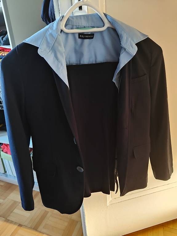 Anzüge: Costume enfant 134 – Gebraucht aus Genève von san_5t26