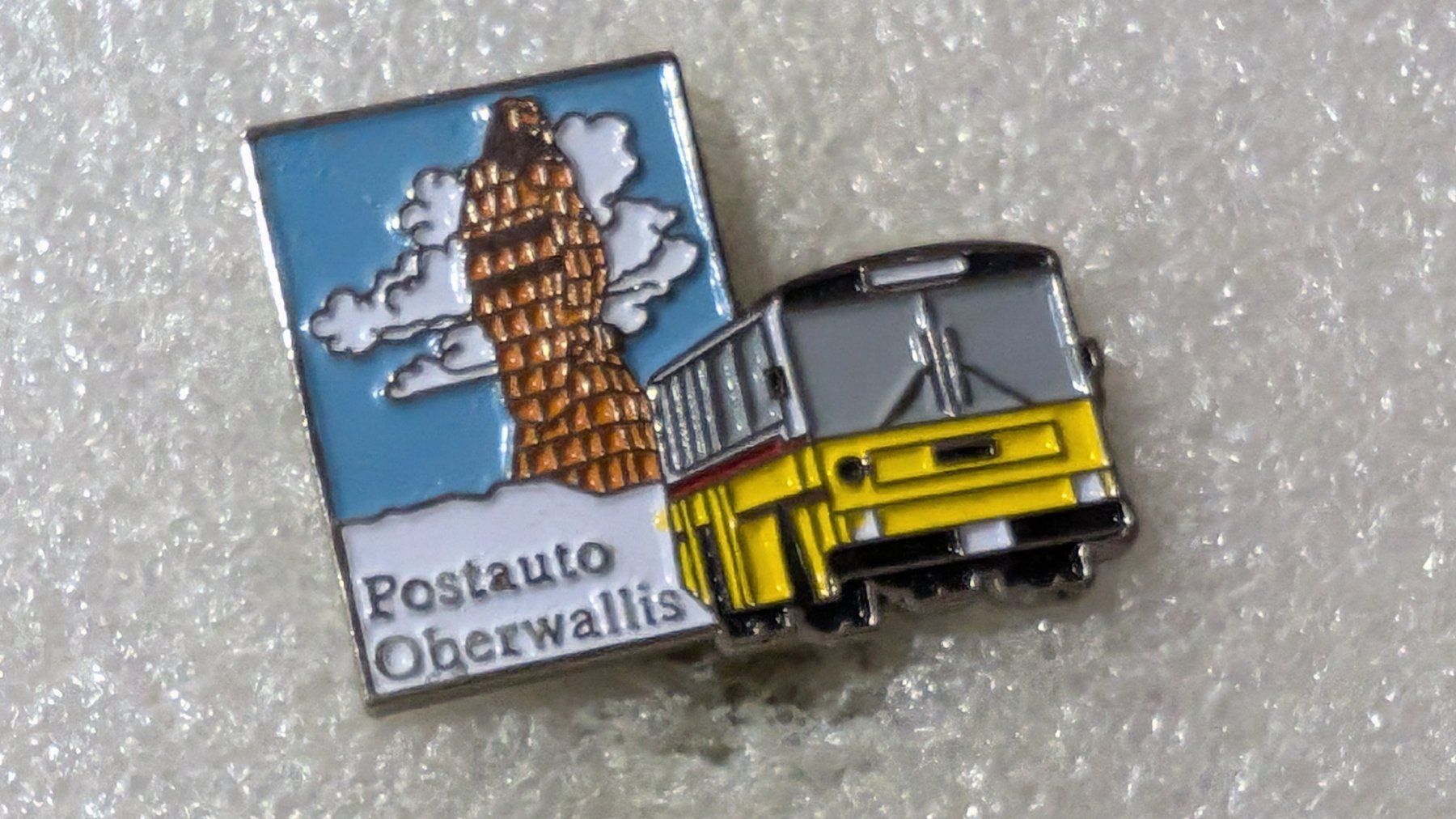 Placchette & Badge: Ansteckpin 213: PTT Postauto Oberwallis – Usato da Oppligen venduto da Pin-Fall-Shop
