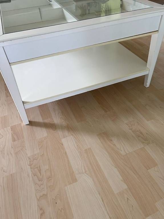 Tables: Ikea LIATORP - Salontisch weiss – D'occasion à Zürich par ej_01 3