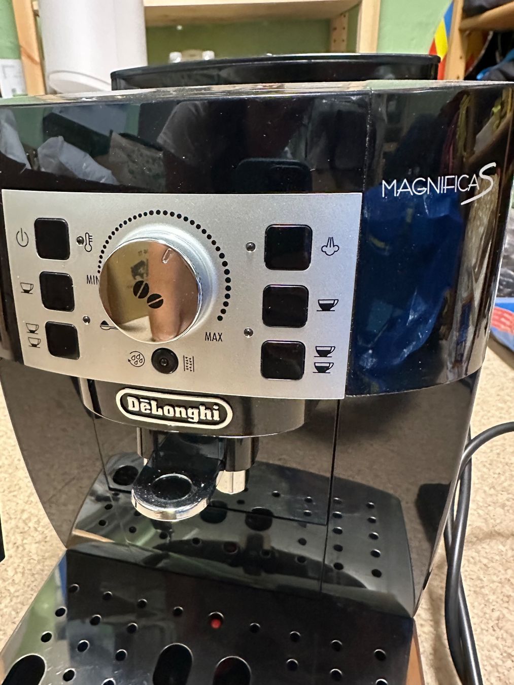 De'Longhi Kaffeemaschinen & Espressomaschinen: De Longhi Magnifica S schwarz – Gebraucht aus Altstätten SG von reb_rtw6 1
