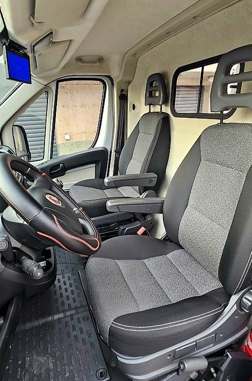 Véhicules utilitaires: FIAT Ducato L4H2 3.0 mtj – D'occasion à Lugano par ale_py9y 3