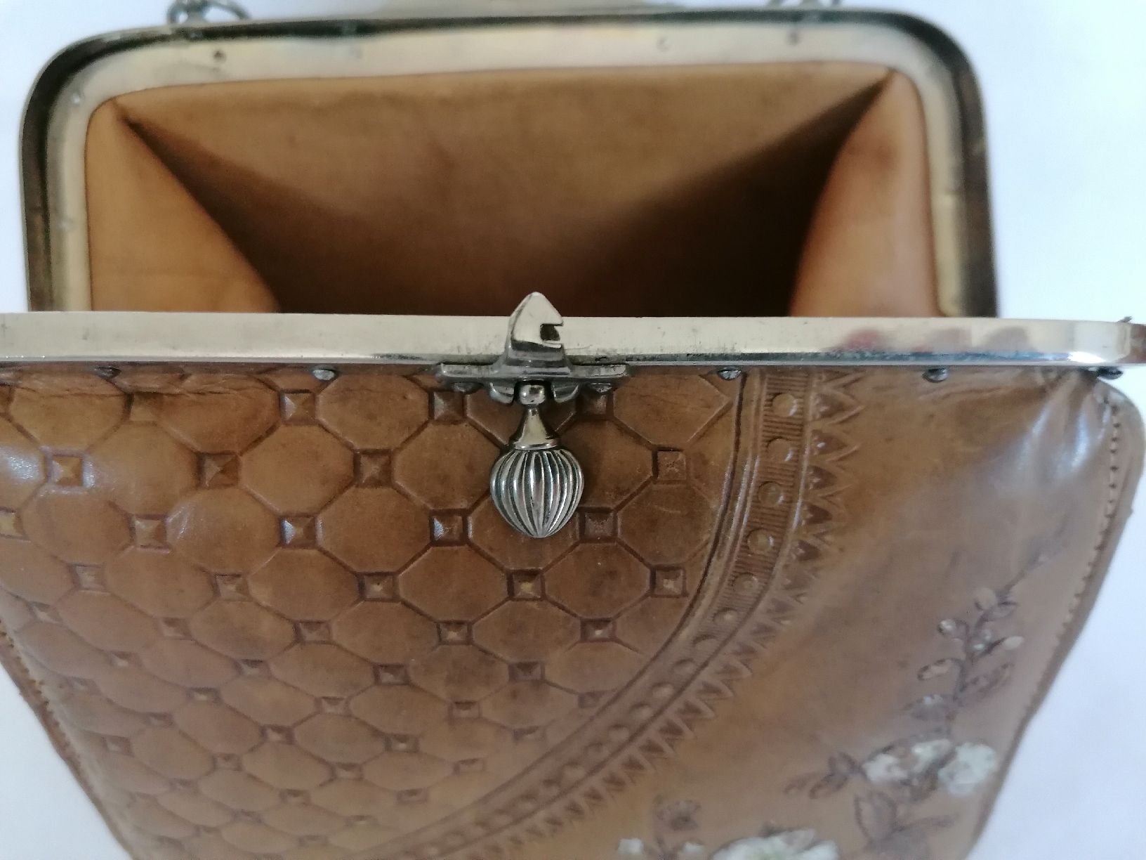 Kindertaschen: Antike Ledertasche klein / eine Rarität – Gebraucht aus Werthenstein von Marsche1 5