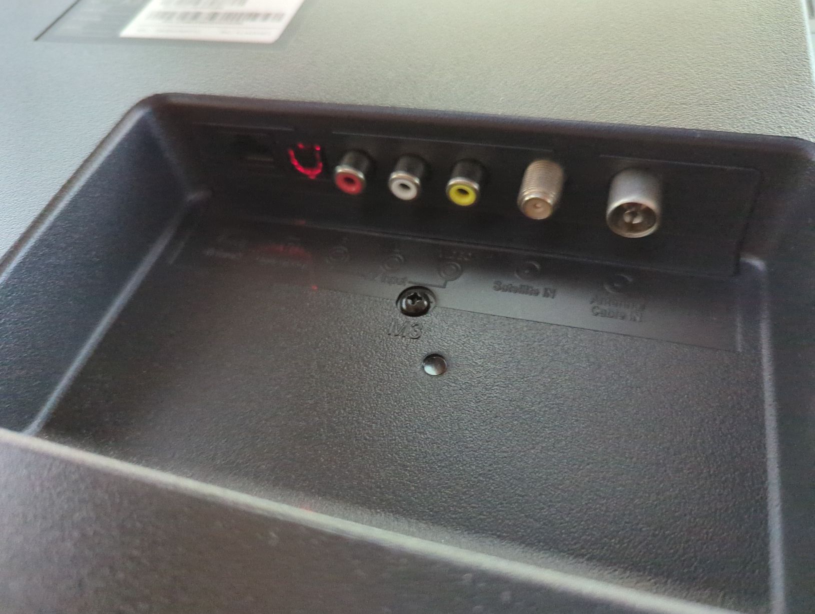 Televisori: Xiaomi TV 43 Zoll, mit Backlight – Usato da Inwil venduto da Martin_Hofstetter 2