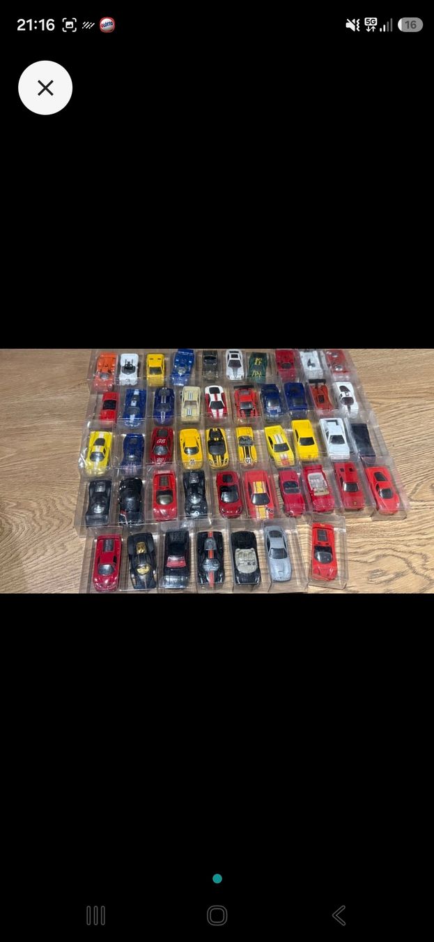 Hot Wheels Modellautos: hot wheels ferrari  – Gebraucht aus Rupperswil von Borislav22