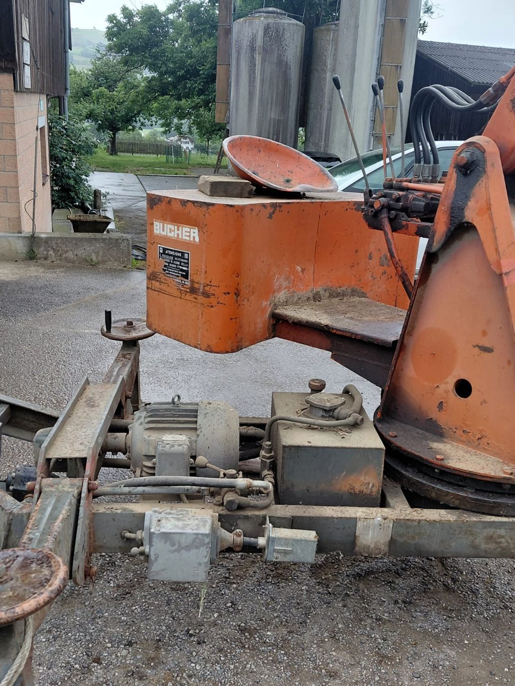 Grues: Mistkran Argenterio zu verkaufen – D'occasion à Münsingen par Marina.Horisberger 2