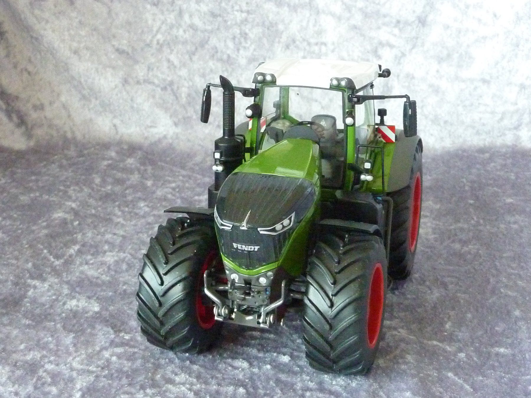 Wiking Kit di modellismo & Modellini statici: Fendt 1050 Vario 1:32 – Nuovo (secondo la descrizione) da Dürrenäsch venduto da modellautos4you 1