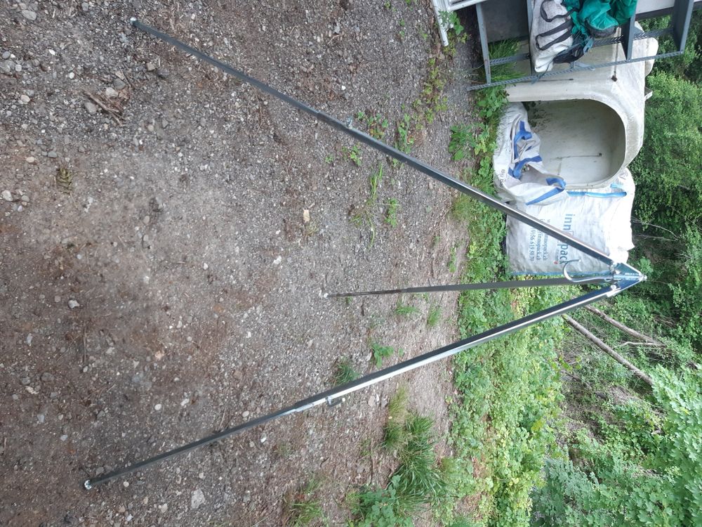 Balzer Dreibein Englisches Gewinde 50-105cm Teleskopierbar | Der Angler