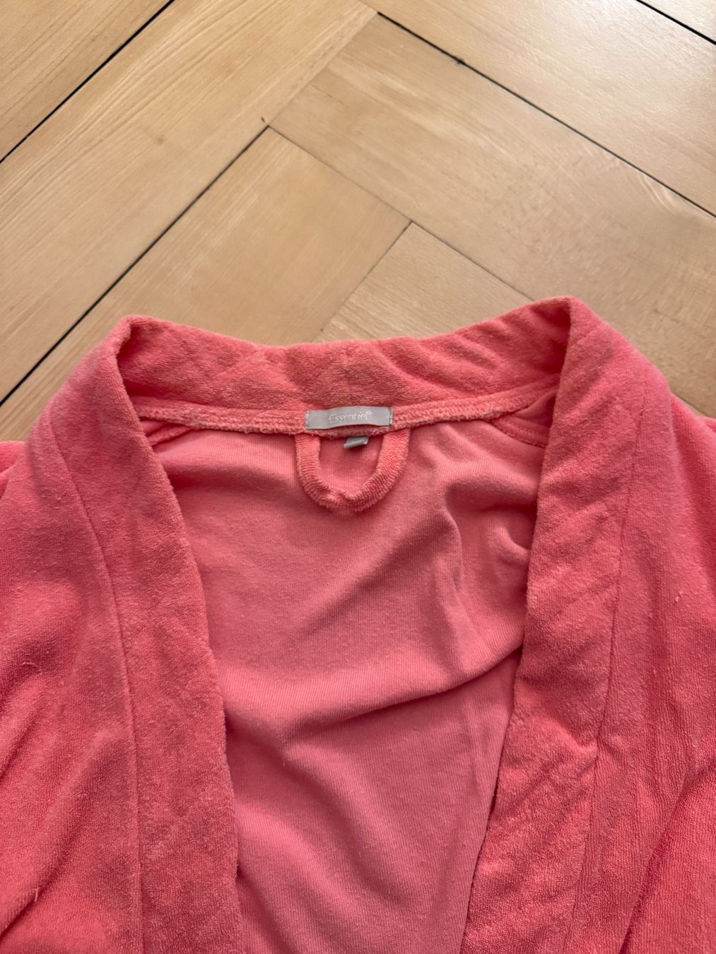 Accappatoi: ESSENTIEL - Bademantel rosa M – Usato da Zürich venduto da Diazaio 4