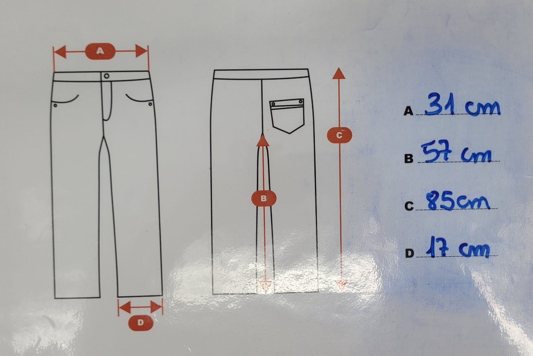 Hosen: Pantalon à carreaux rose – Gebraucht aus Lausanne von PlusValue_Lausanne 4