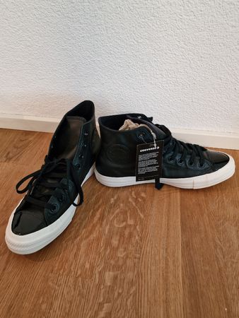 Converse Chucks Leder Schwarz Grösse 8.5 - Neu mit Etikett!