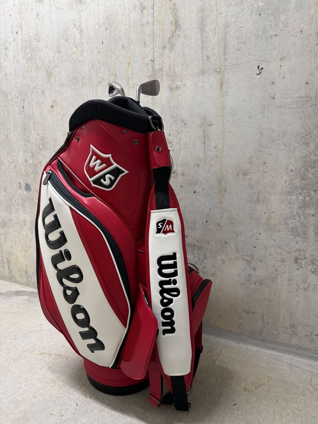 Sacs: Golfbag Wilson neu – Neuf (Voir description) à Uitikon Waldegg par Harley2010