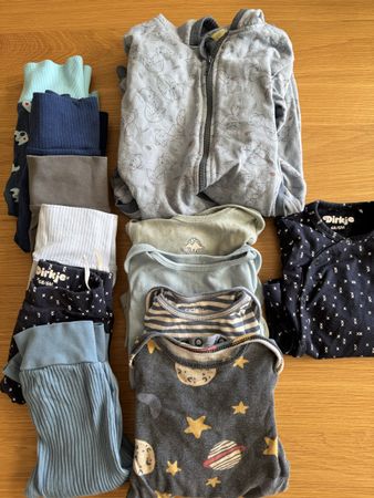 neuwertiges Kleiderpaket Herbst/Winter 68 Blau