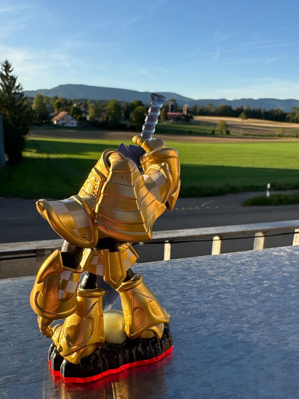 Statuette: Skylanders Trap Team Krypt King Trap Master Figur – Usato da Aarwangen venduto da kah_79t5 1