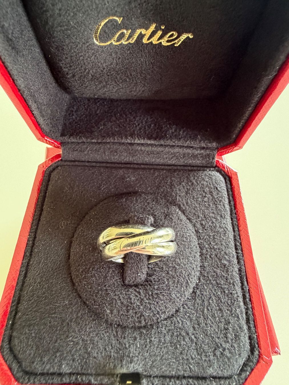 Cartier Ringe: Cartier Trinity Ring Weissgold – Gebraucht aus Islisberg von DaisyXX 2
