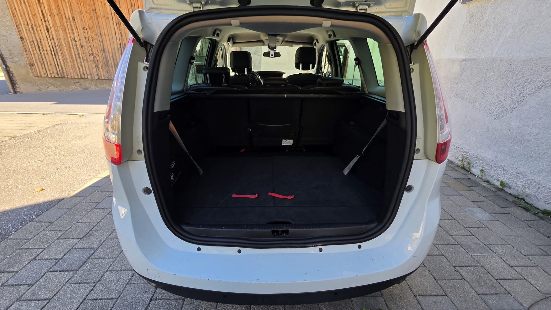 Renault Automobili: Renault Scénic 1.2 TCe 130 – Nuovo (secondo la descrizione) da Chur venduto da ram_7nzc 1
