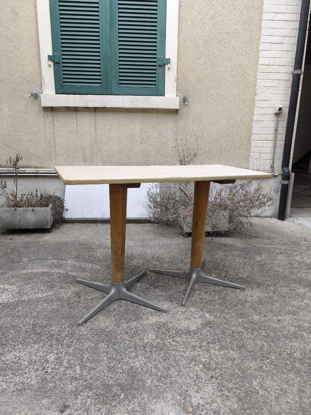 Tavoli: Tisch Oswald Haerdtl – Usato da Basel venduto da Patts_Lampenfieber 3