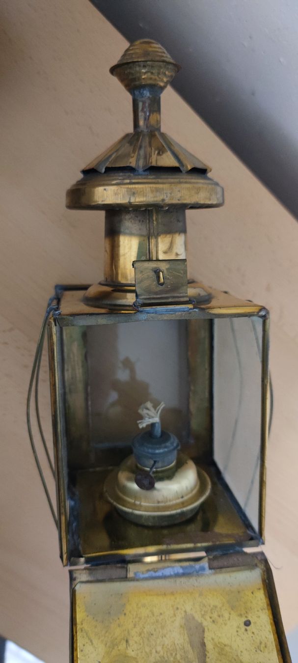 Lampade: Antike Kutschenlampe aus Messing – Usato da Stäfa venduto da Rampensau 2