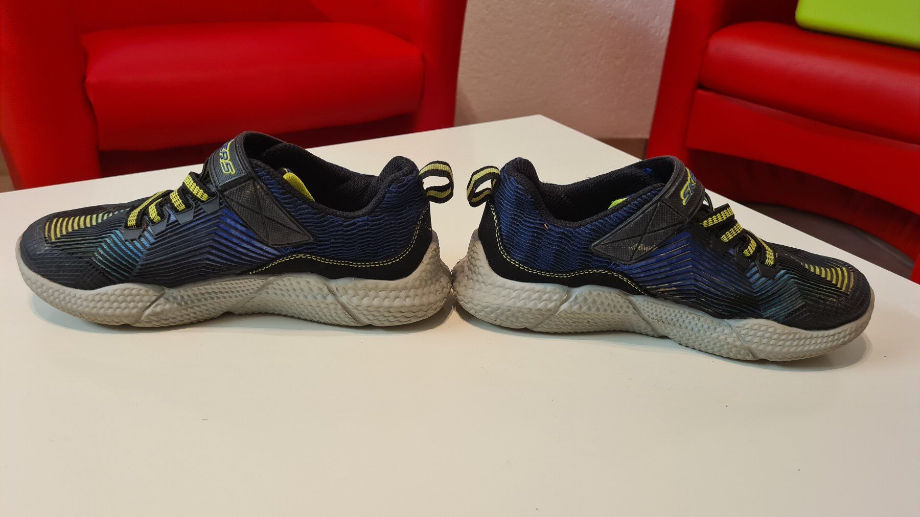 Skechers Scarpe per ragazzi: Skechers Gr. 32 – Usato da Obergösgen venduto da schesom 2