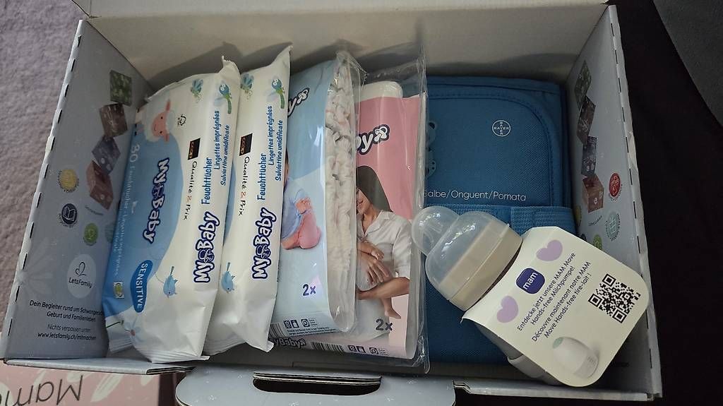 Lotti & Set di vestiti: Babybox – Nuovo e nell'imballaggio originale da Bottmingen venduto da san_j2p9
