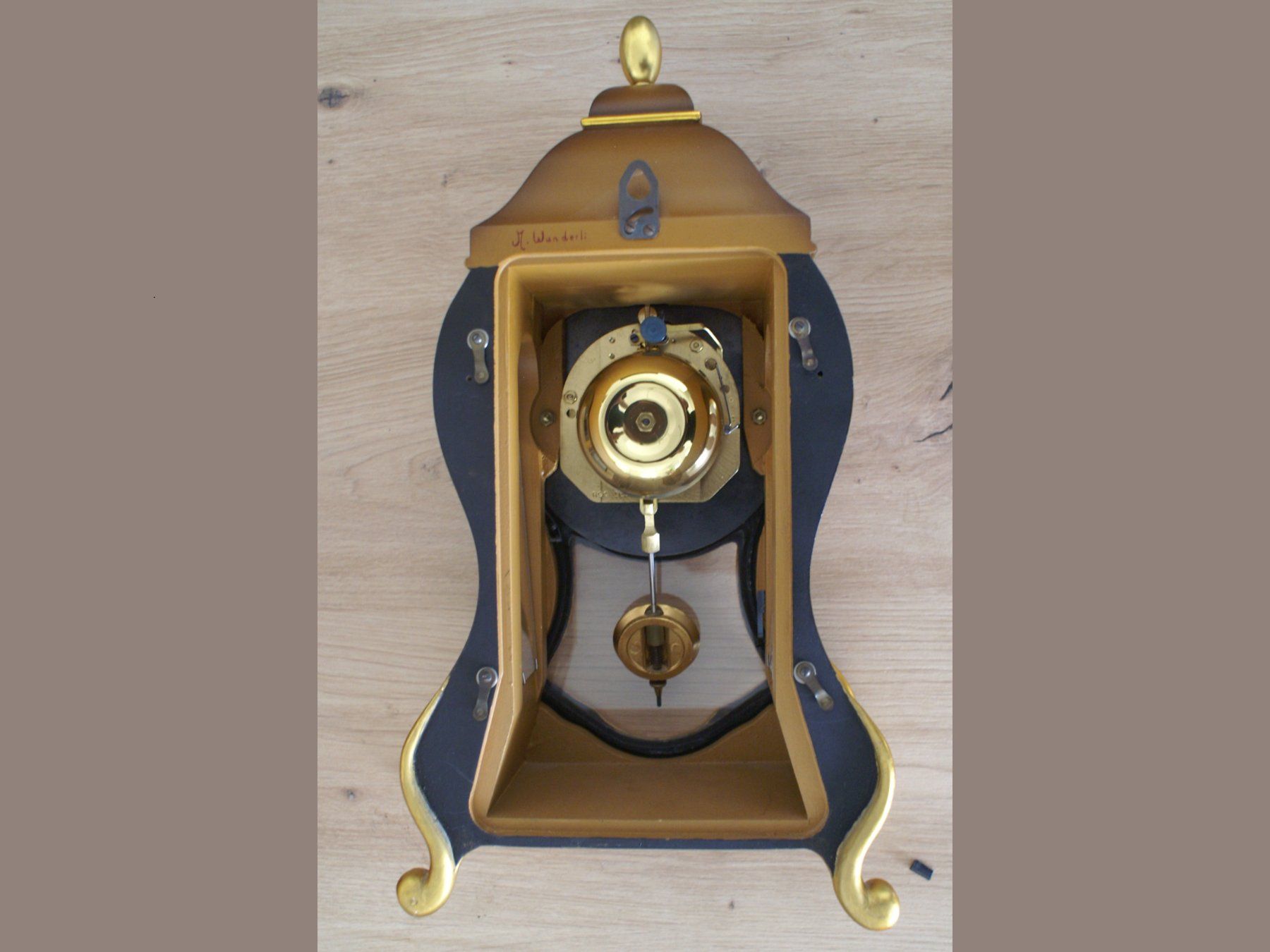 Orologi da terra & Orologi da parete: Pendule Neuchâteloise / Neuenburger Pendule – Difettoso da Estavayer-le-Lac venduto da S_Riond 4