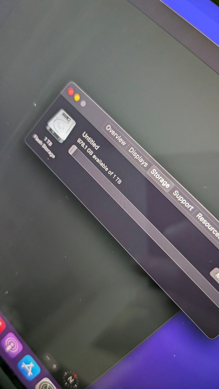 Apple Portables: Macbook Pro 1TB 13 inch – D'occasion à Zürich par dominik335 4
