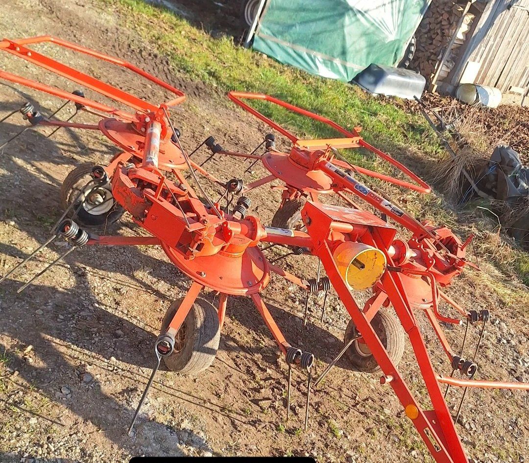Alle Maschinen: Kreiselheuer Kuhn Digidrive – Gebraucht aus Schänis von Luki03.