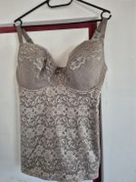 Figurformende Unterwäsche Gr.90 E  Spitze beige neuwertig