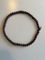 Rudraksha Mala 5 Mukhi neu mit rotem Faden