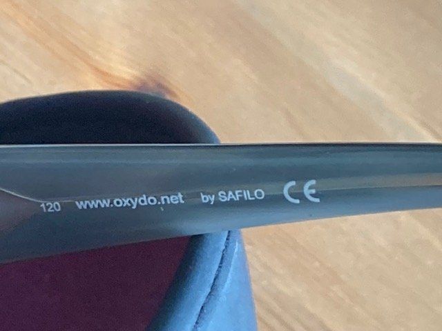 Lunettes & Verres: Oxydo Safilo  Damensonnenbrille "Eyecatcher" – D'occasion à Affoltern am Albis par rollotomasi 2