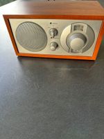 Qonix AM/FM Radio