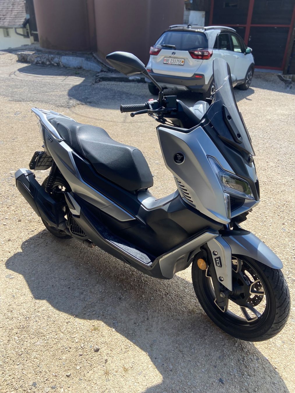 Scooter: Top Moderner 125ccm Roller Voge SR GT – Usato da Grenchen venduto da Motorini 1
