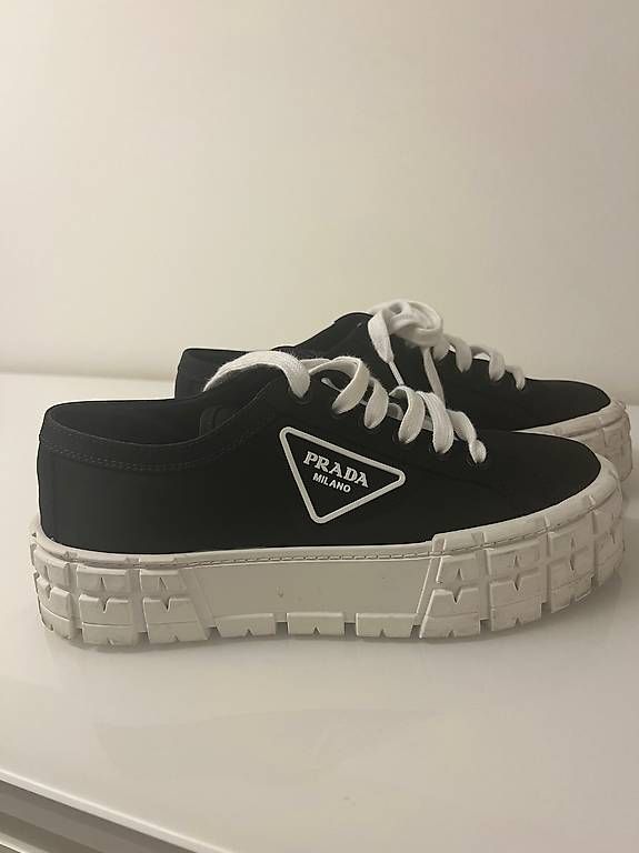 Prada Scarpe da donna: Prada Plattform Sneakers 41.5 (passend bei 40.5) – Usato da Breganzona venduto da maggy_l