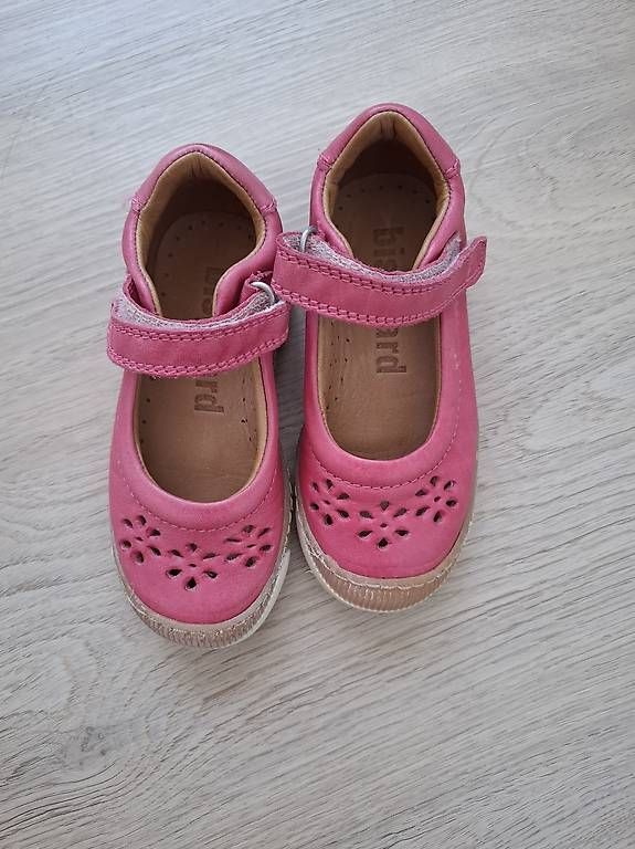 Scarpe per ragazze: Bisgaard 24 Neu – Usato da Luzern venduto da mis_7mz5