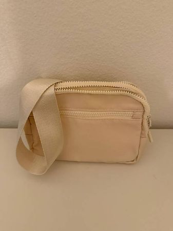 Trendige Umhängetasche / Bauchtasche, Beige - Neuwertig!