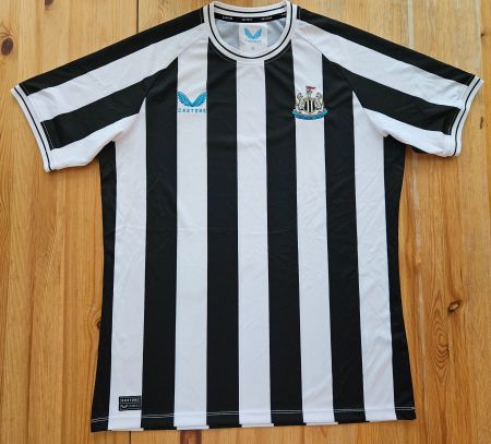 Newcastle United FC Trikot NEU Castore Grösse XL The Magpies