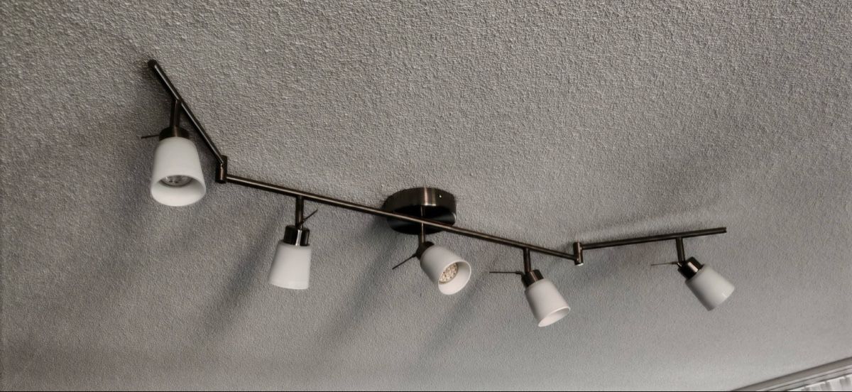 Lampade: Moderne 5-flammige Deckenleuchte / Spotlampe – Usato da Schliern b. Köniz venduto da den_57hf 1