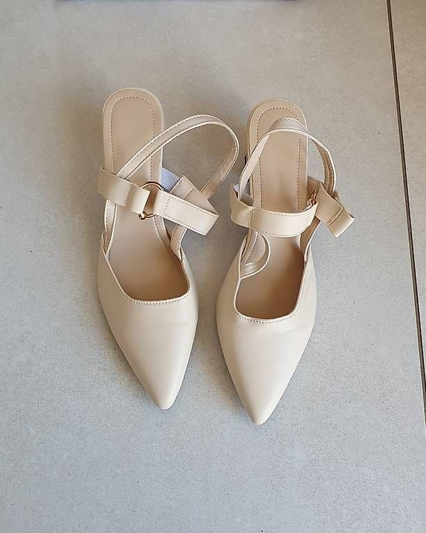 Scarpe da donna: Escarpins taille 40 – Nuovo e nell'imballaggio originale da Erde venduto da zakleblanc 1