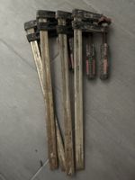 Lot de 4 serre-joints acier bon état